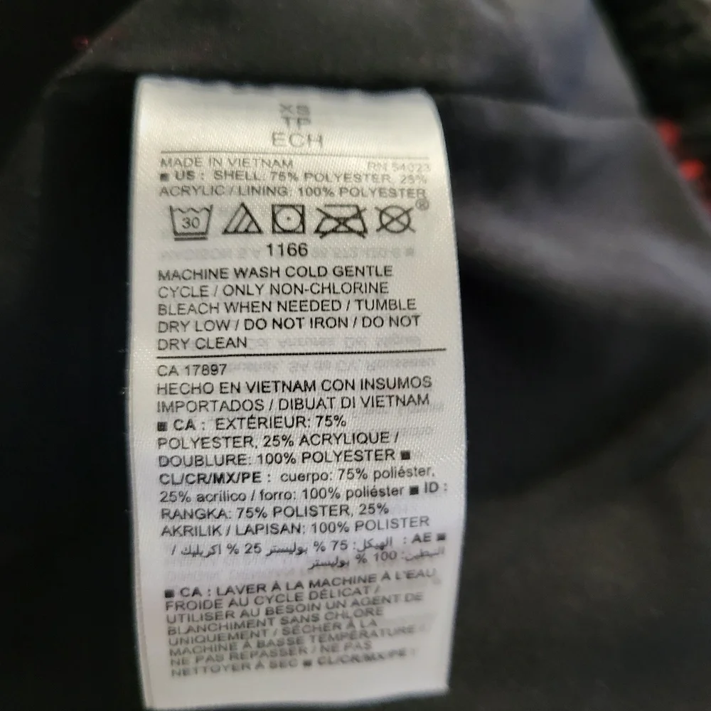 Old Navy Sherpa Coat‎ Women XTRA SMALL Jacket Button Up Lined Soft Cozy Outdoor